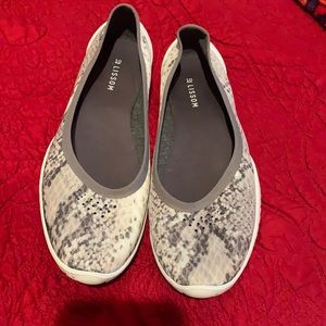 NWOT Lissom Flyte Ultra Light Ballet Flats